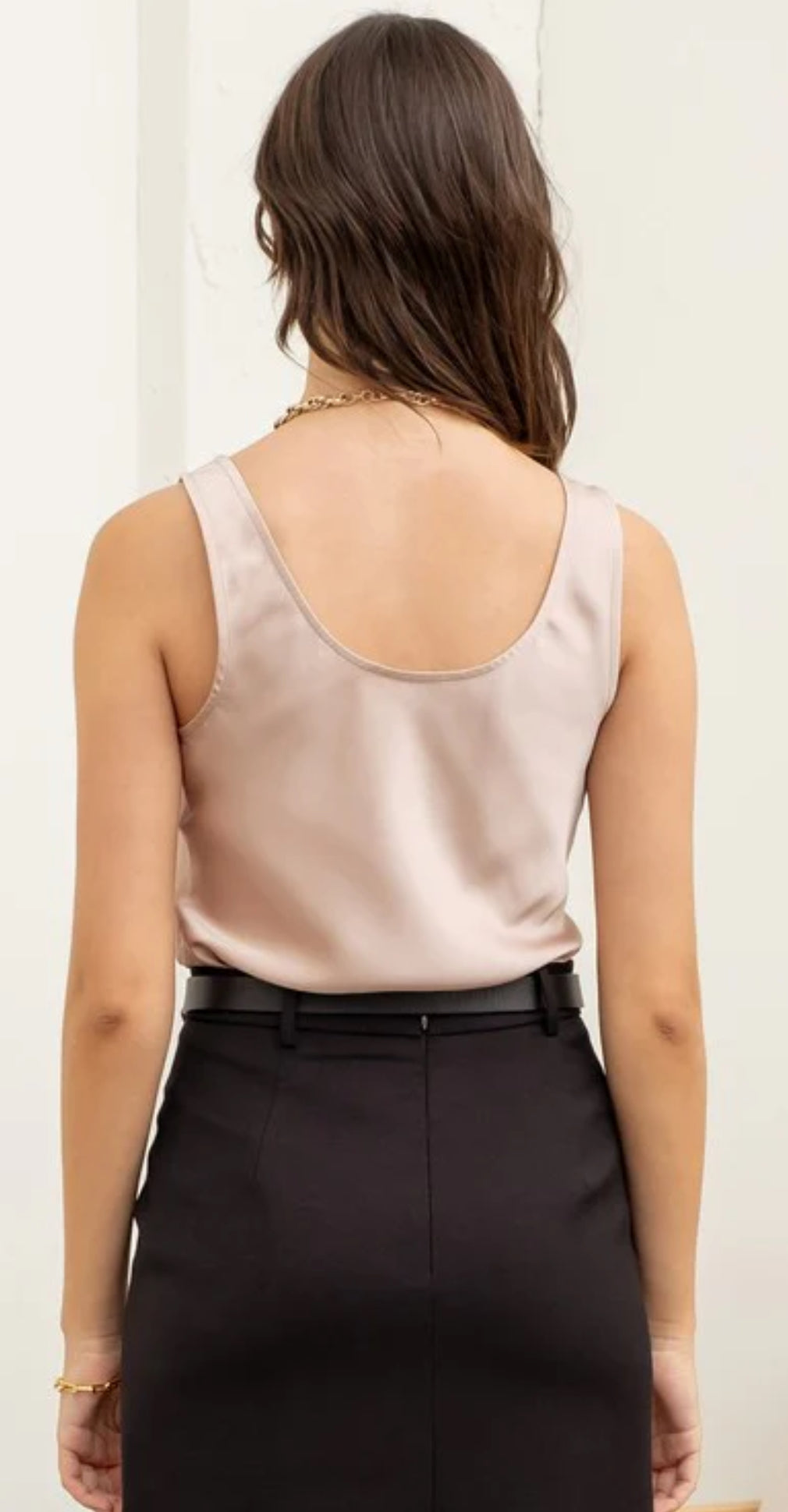 SATIN SLEEVELESS TANK