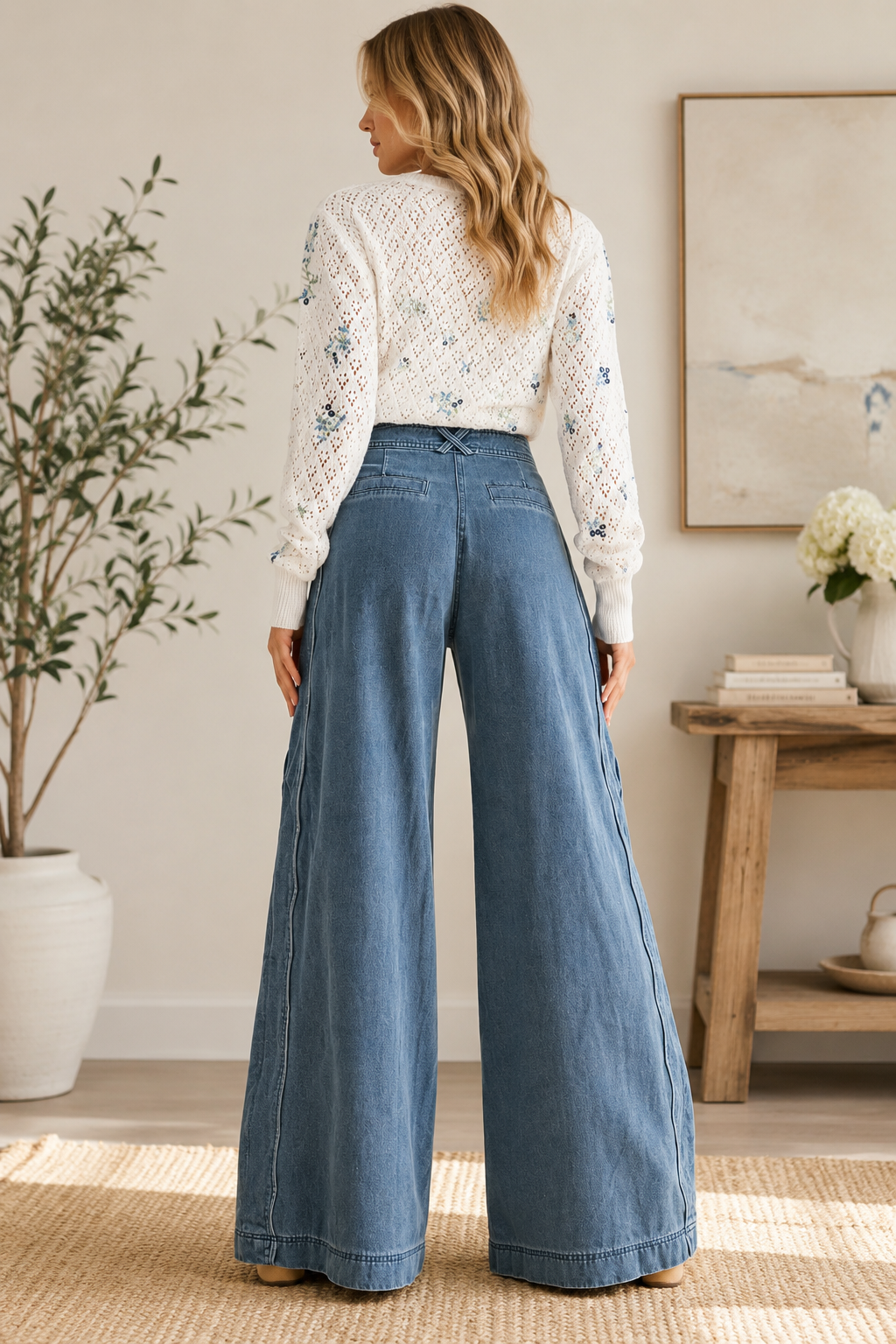 Willow Scallop Wide-Leg Jeans