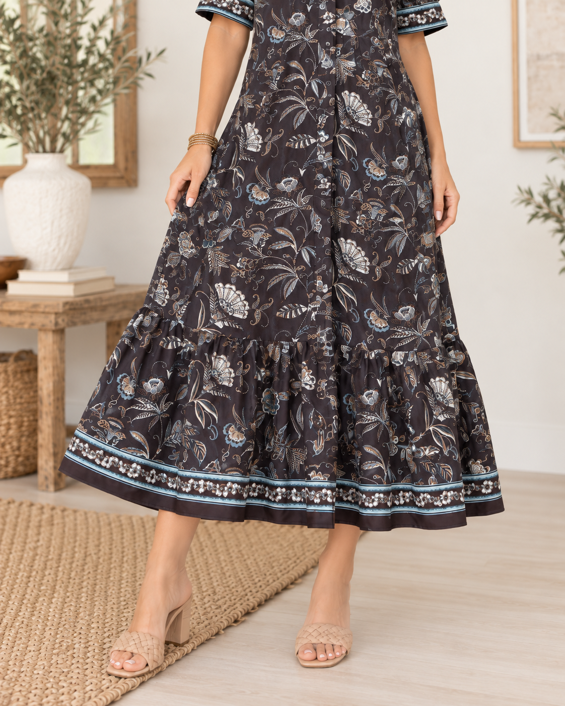 The Willow Noir Maxi Dress