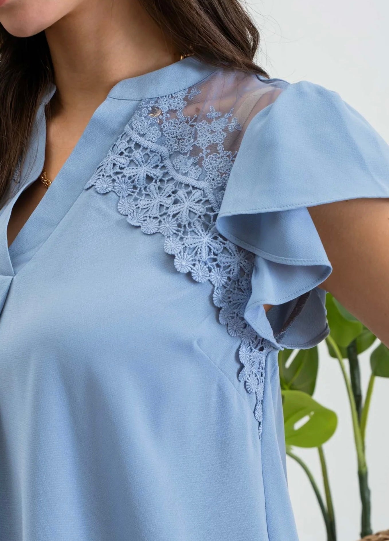 Short sleeve ruffle lace shirt