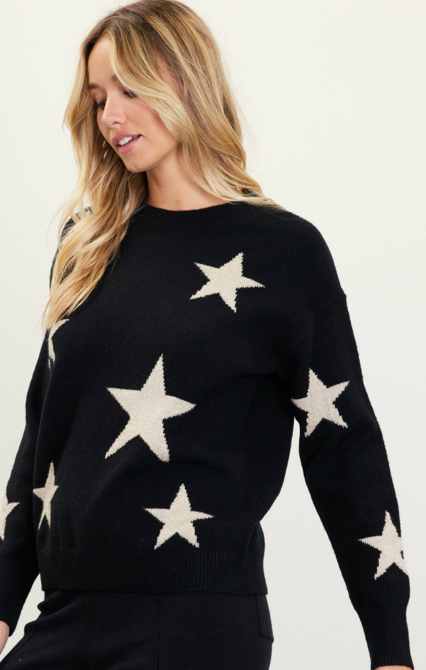 LONG SLEEVE LUREX STAR PATTERN KNIT SWEATER