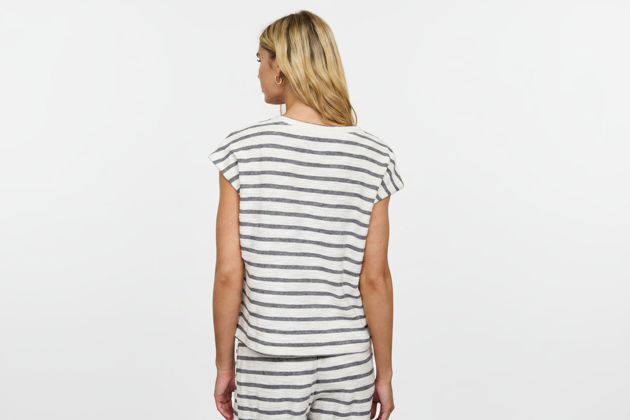 The Coastal Ease Lounge Set Top